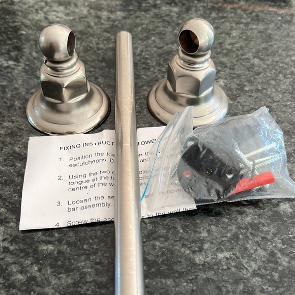 Rohl 18" "Country" Towel Bar in Satin Nickel - Picture 6 of 7